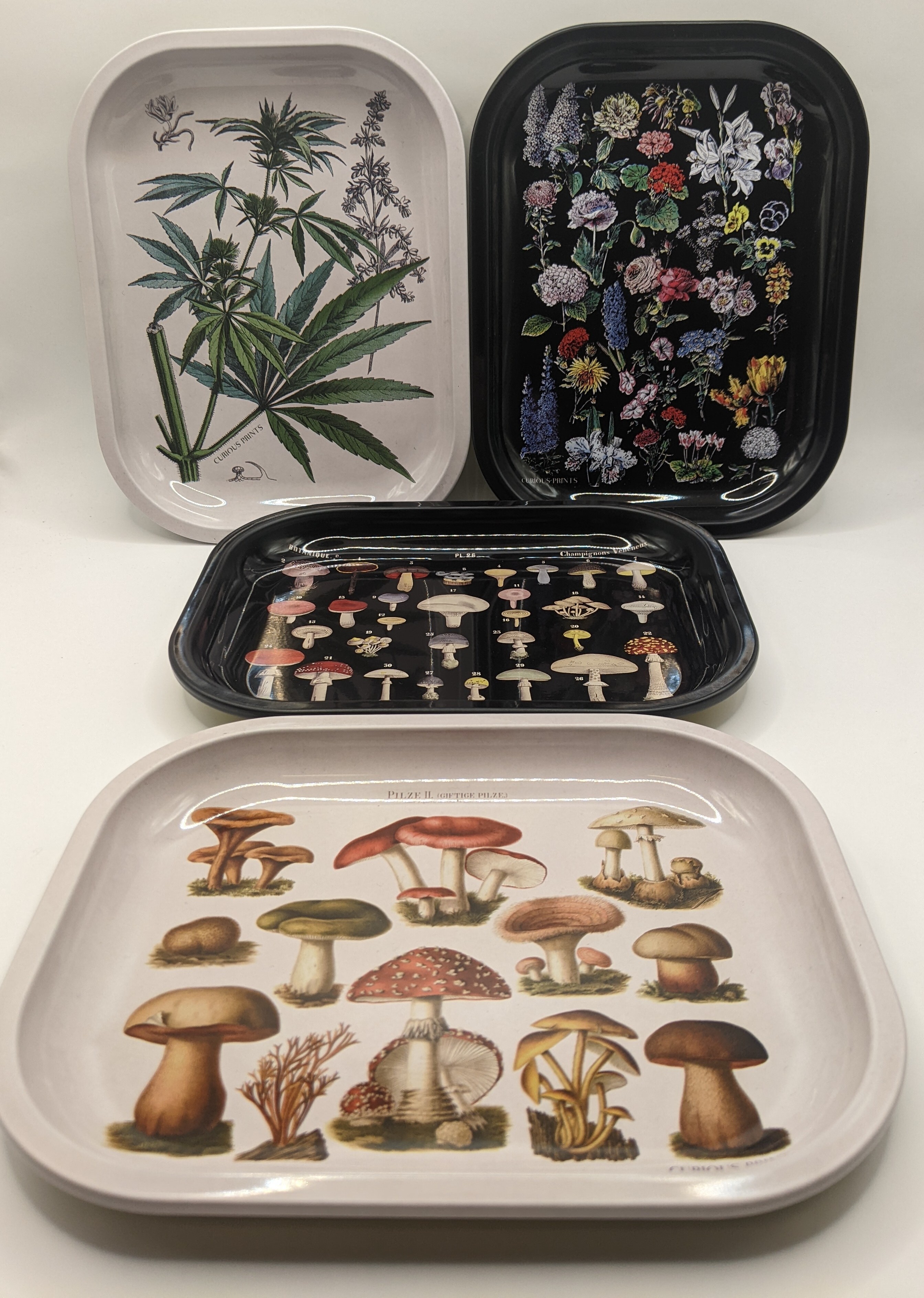 Curious Prints | Rolling Tray | Generic