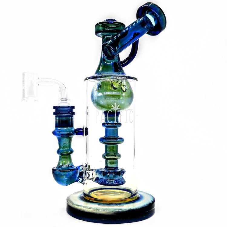 Rig Pacific 9" two-toned opaleye